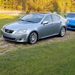 Meet your Posher, Sheena